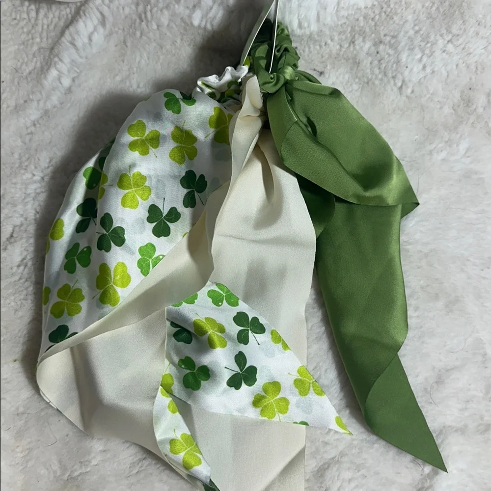 Piper K St Patrick’s day set of 3 scrunchies